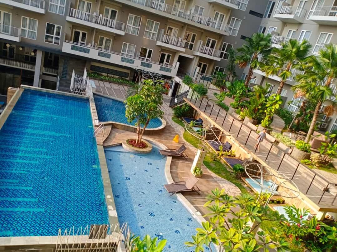 Graha Makara Suite Hotel & Residence Cikarang Εξωτερικό φωτογραφία