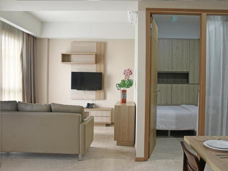 Graha Makara Suite Hotel & Residence Cikarang Εξωτερικό φωτογραφία